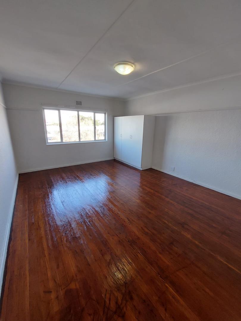 To Let 1 Bedroom Property for Rent in Mowbray Western Cape
